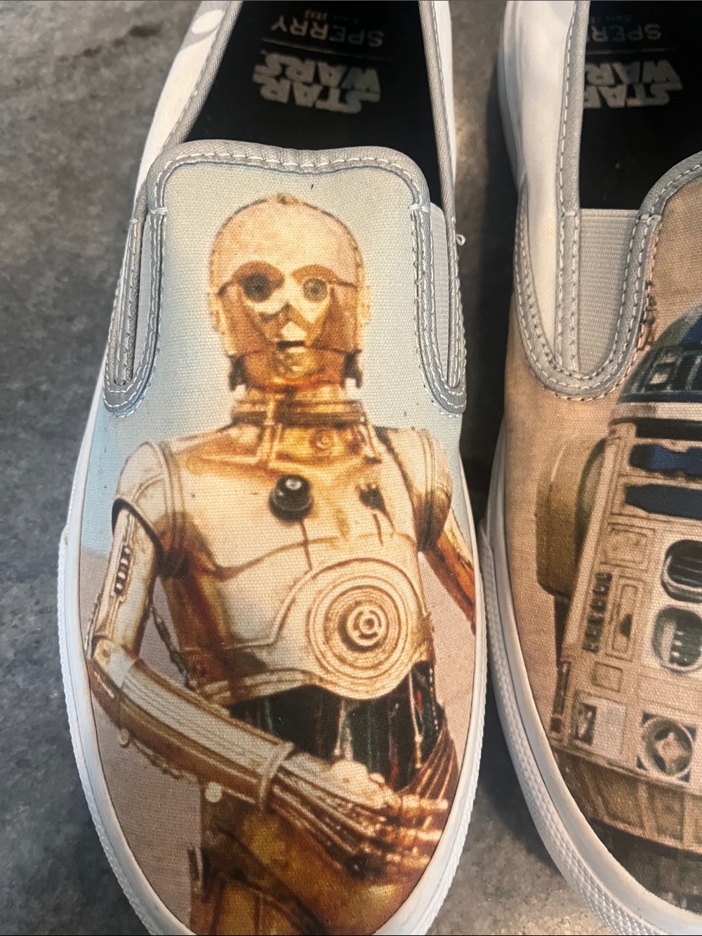 Sperry Gold & White C-3PO and R2-D2 Slip-On Loafers - Picture 2 of 10